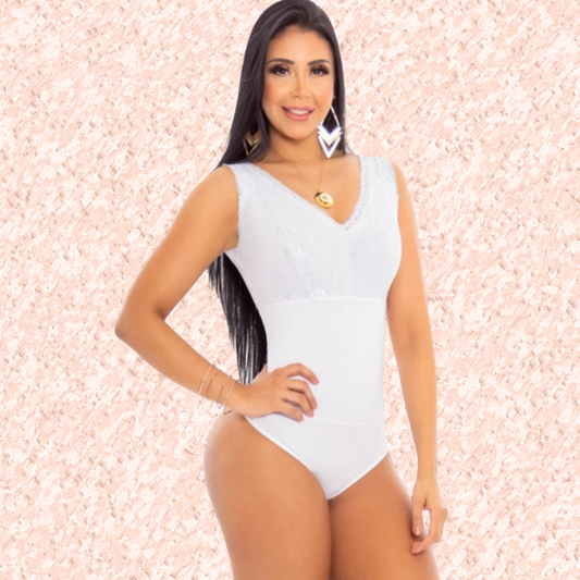 Body - Suite  Cuello V con Encaje.